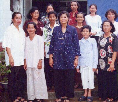 Les mamans autour de Mme Nakry au centre